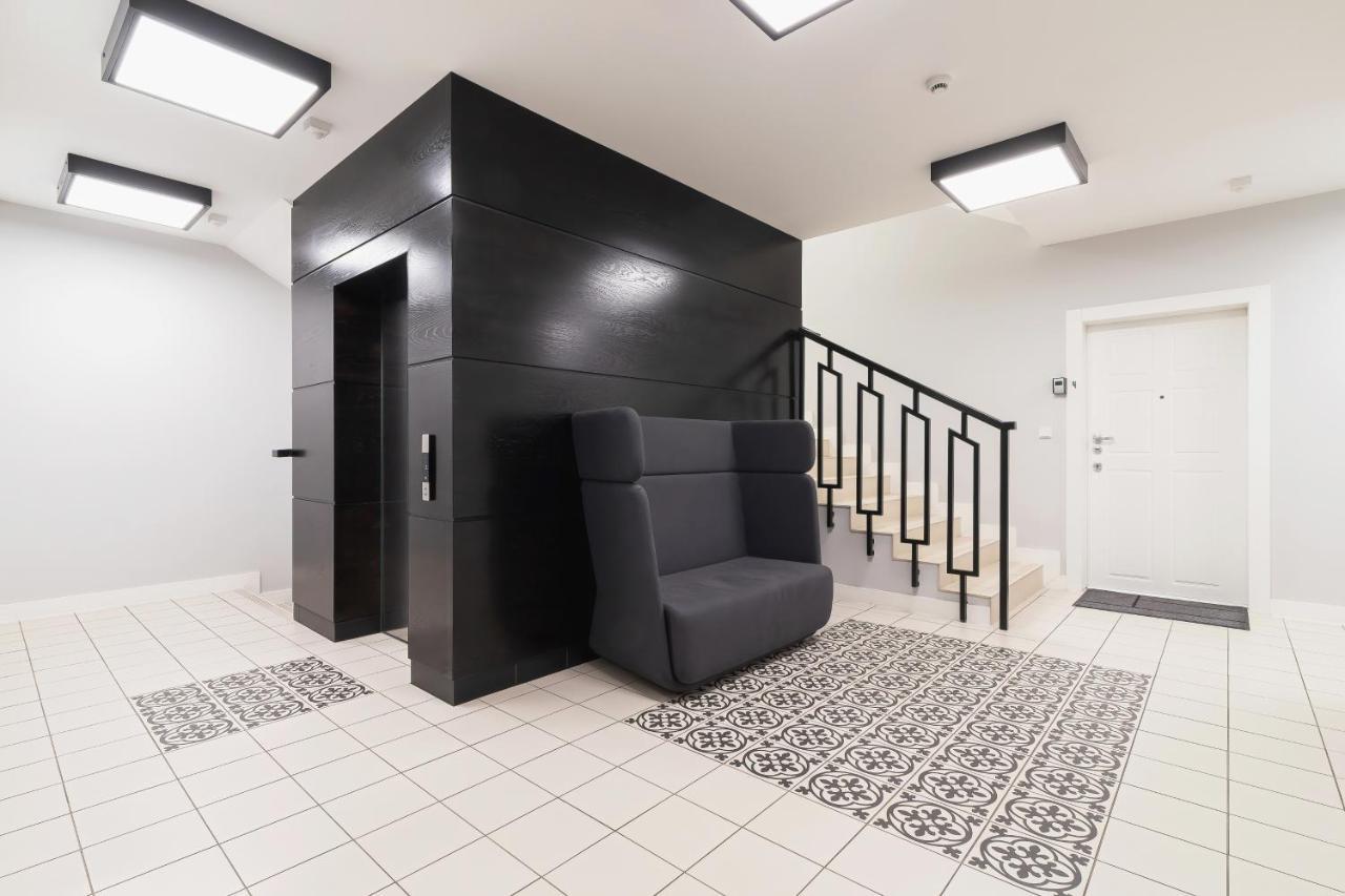 Apartments Harmonica Trynitarska By Noclegi Renters Krakow Luaran gambar