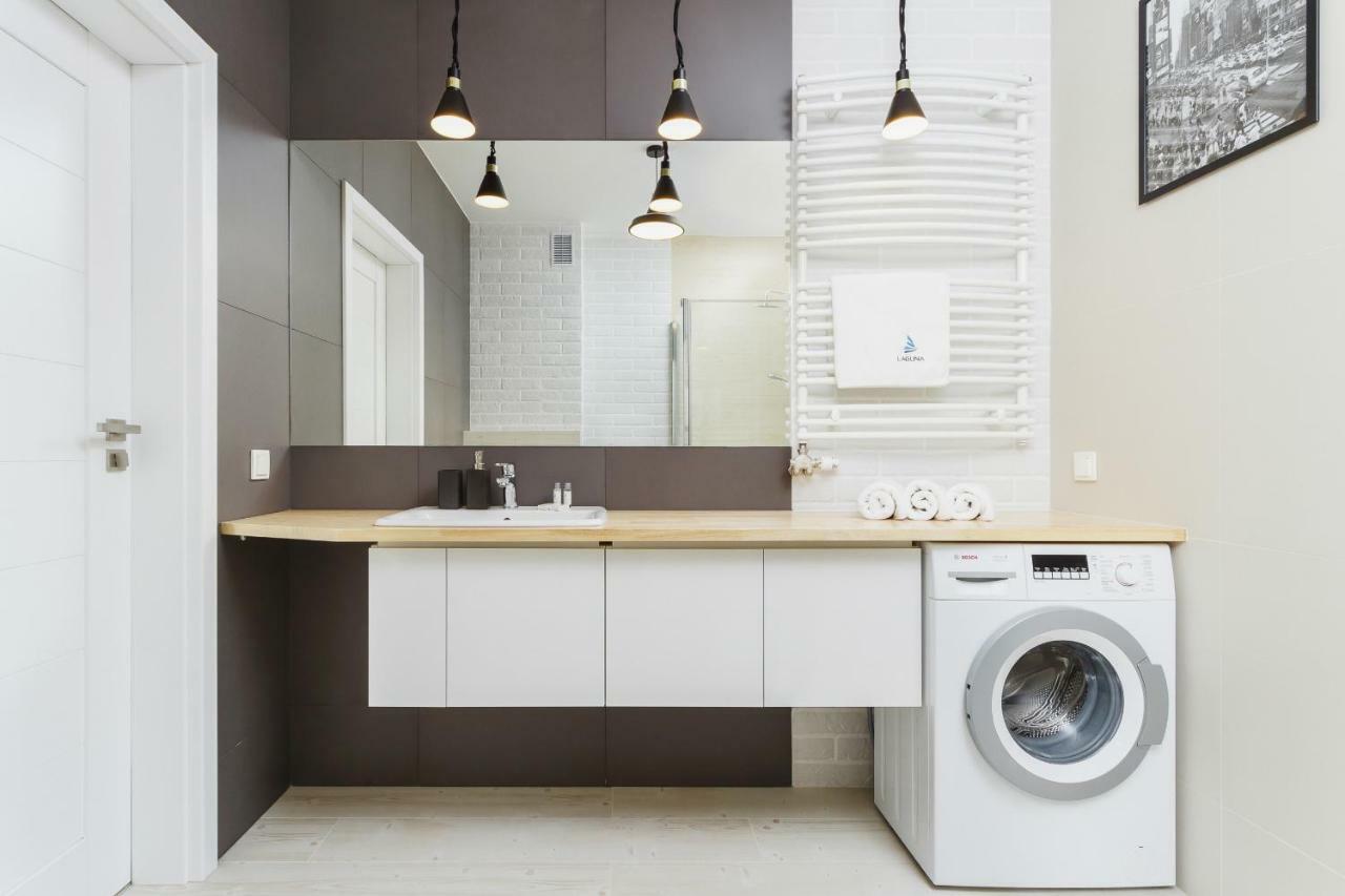 Apartments Harmonica Trynitarska By Noclegi Renters Krakow Luaran gambar