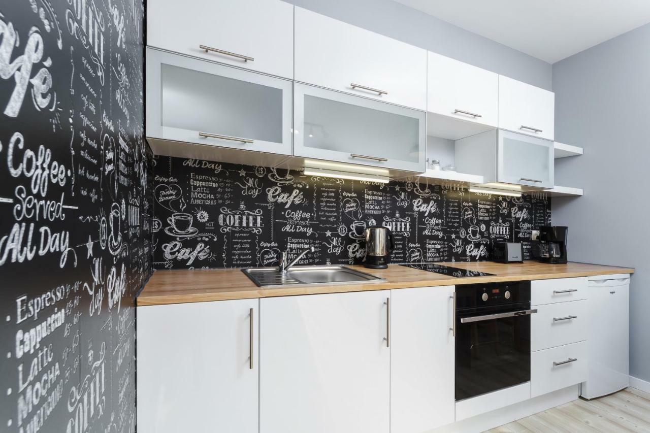 Apartments Harmonica Trynitarska By Noclegi Renters Krakow Luaran gambar